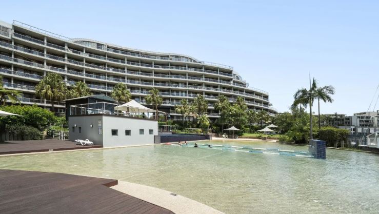 27 Bennelong Pkwy